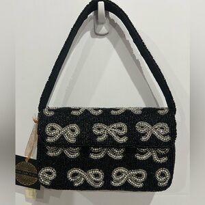 Viral beaded, black bow shoulder bag